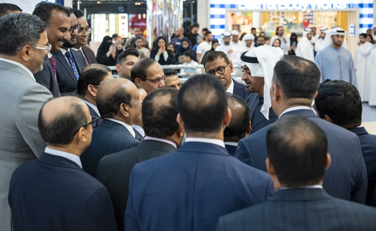 UAE President Meets LuLu Group Employees