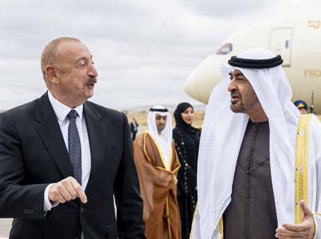 /content/dubaione/en-ae/programs/181/UAEPresidentarrivesinAzerbaijan.html